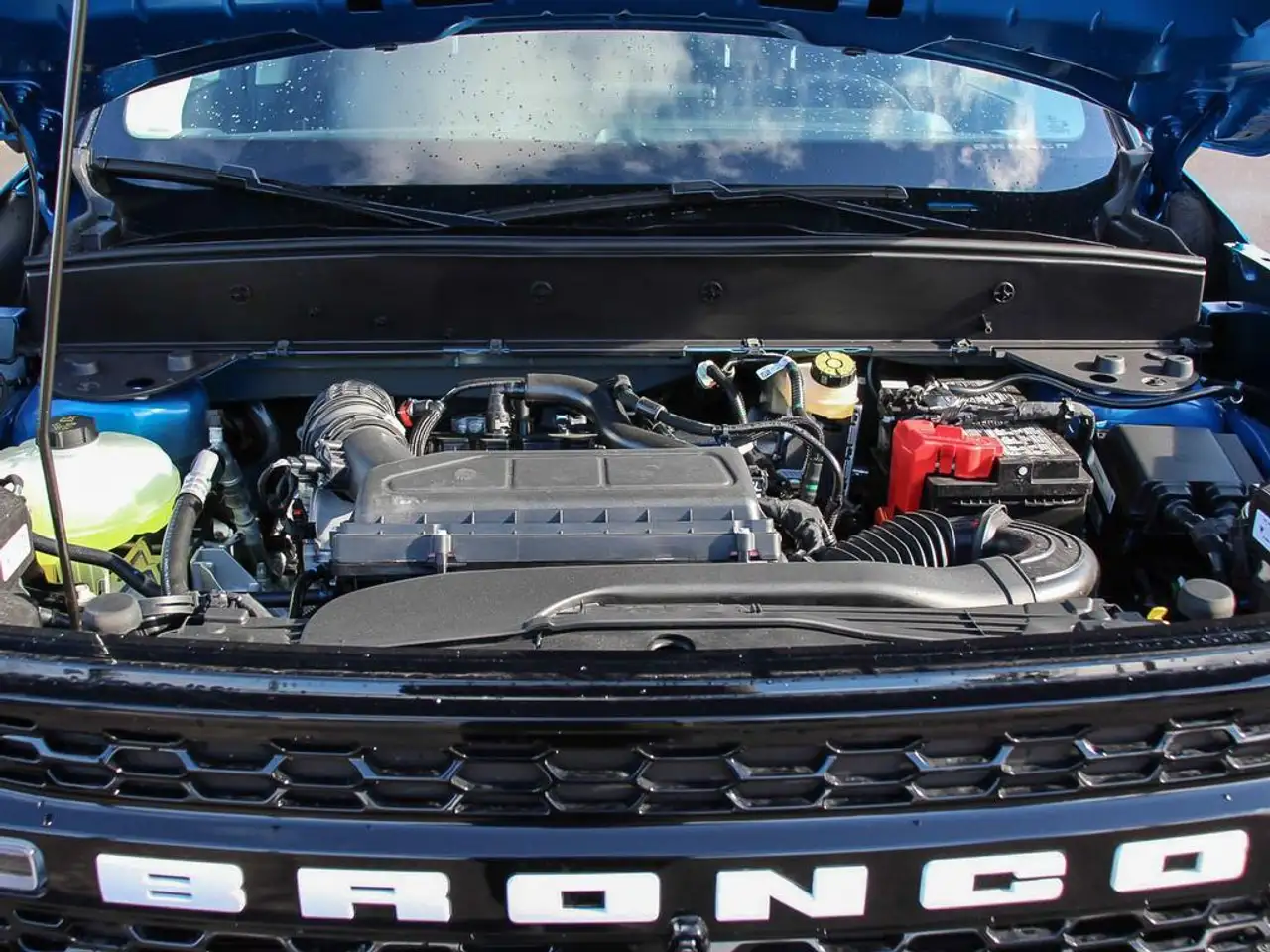 Ford Bronco Sport photo Ford Bronco Sport