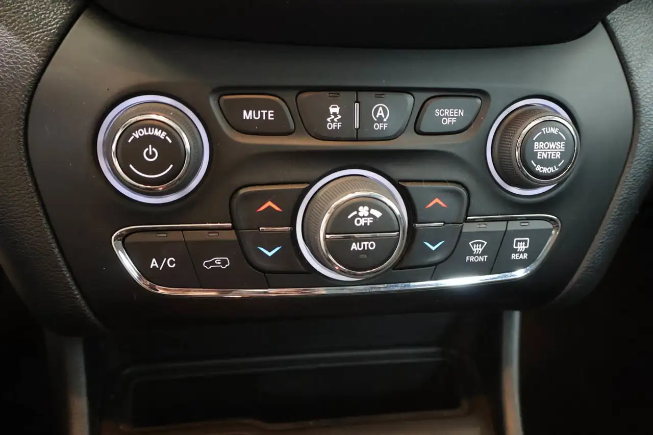 Jeep Cherokee fotografie Jeep Cherokee