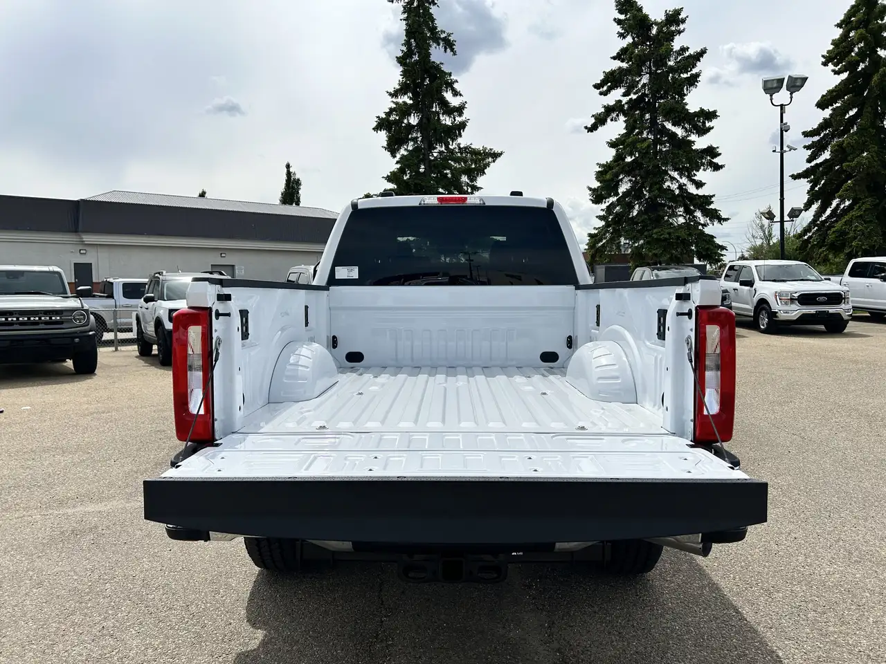Ford F 350 снимка Ford F 350
