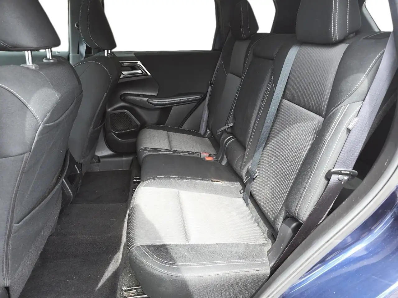 Mitsubishi Outlander снимка Mitsubishi Outlander