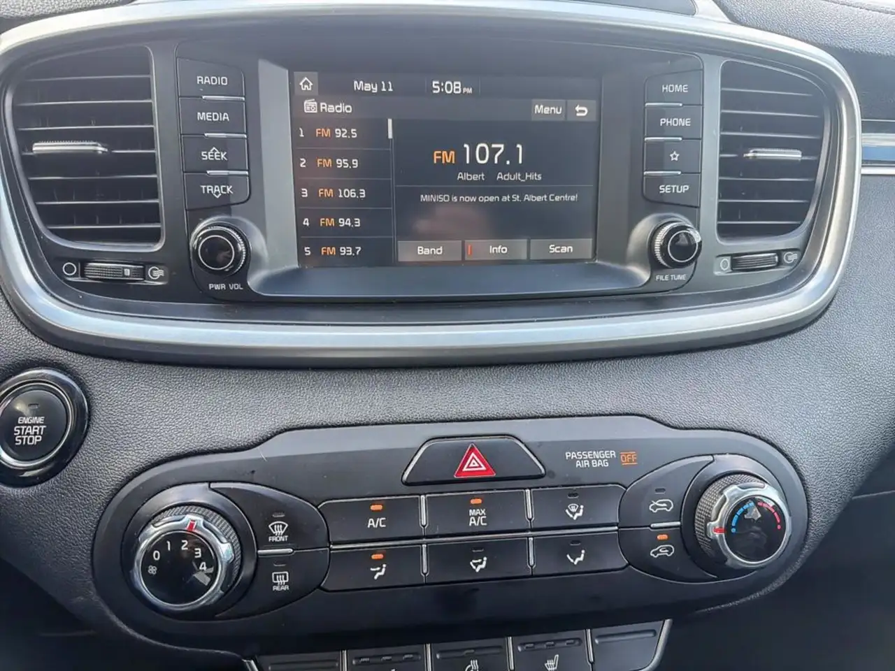 Kia Sorento снимка Kia Sorento