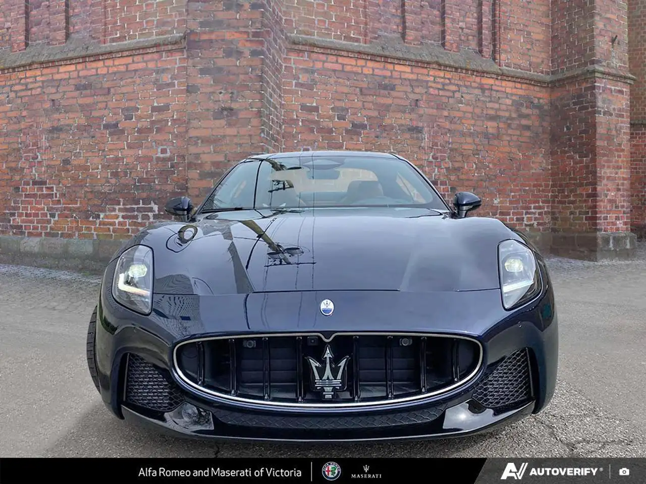 Maserati GranTurismo снимка Maserati GranTurismo