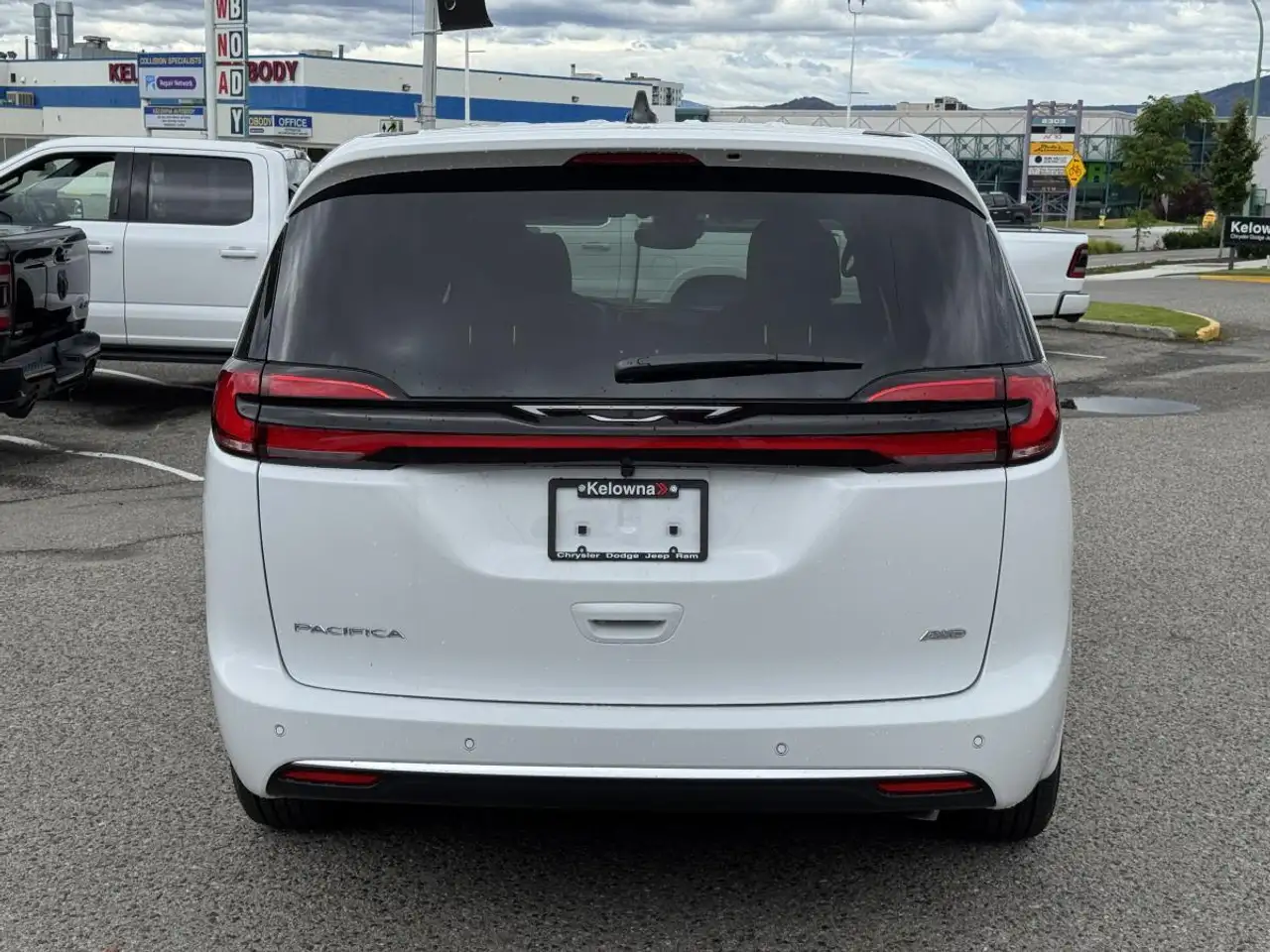 Chrysler Pacifica fotografie Chrysler Pacifica
