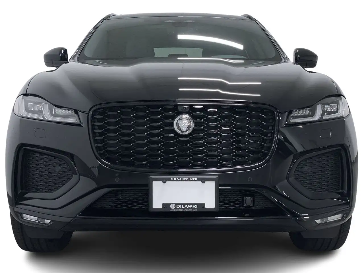 Jaguar F-Pace photo Jaguar F-Pace