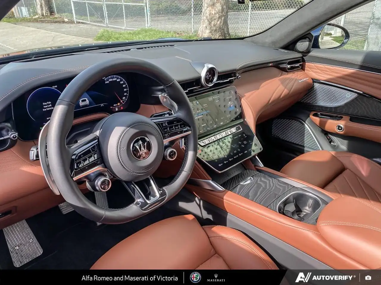Maserati GranTurismo снимка Maserati GranTurismo