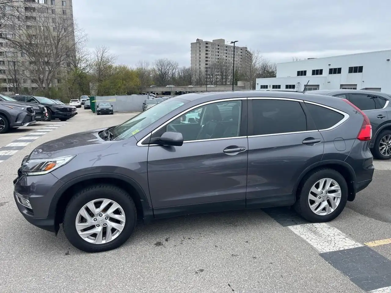 Honda CR-V photo Honda CR-V