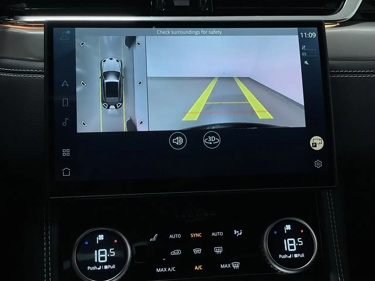 Jaguar F-Pace photo Jaguar F-Pace
