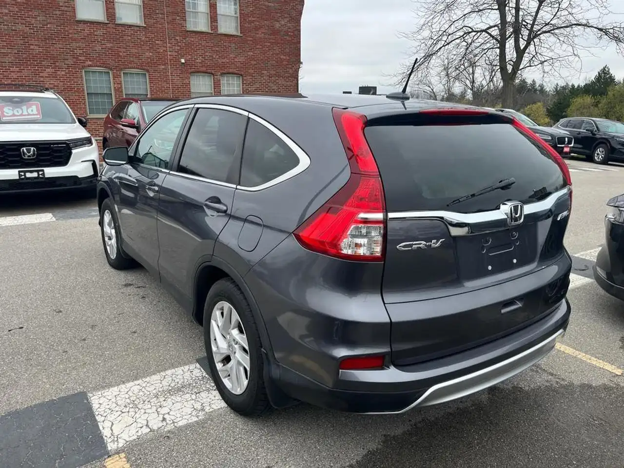 Honda CR-V photo Honda CR-V