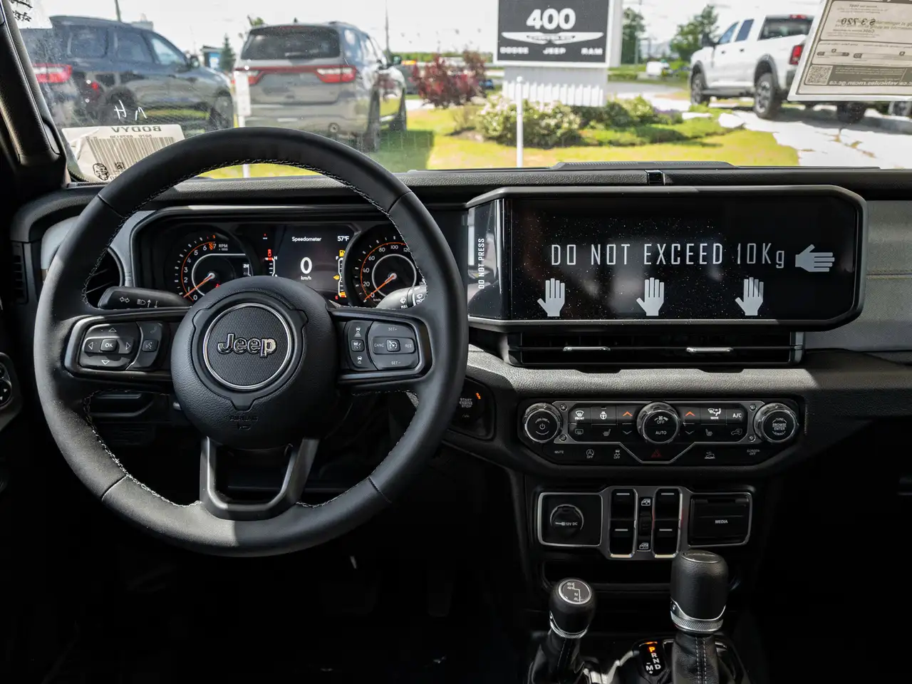 Jeep Gladiator снимка Jeep Gladiator