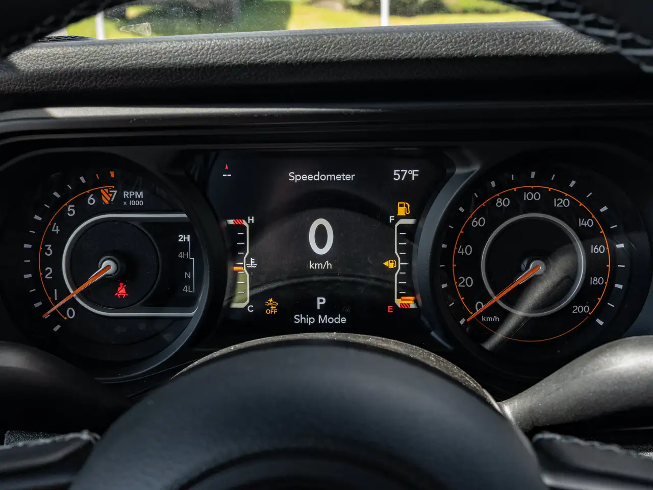 Jeep Gladiator снимка Jeep Gladiator