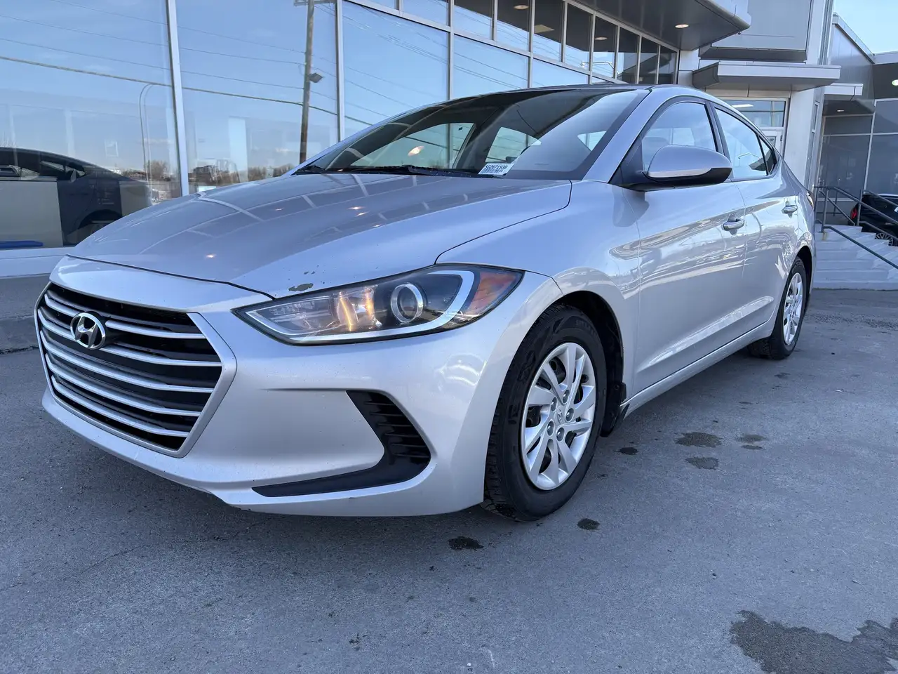 Hyundai ELANTRA fotografie Hyundai ELANTRA