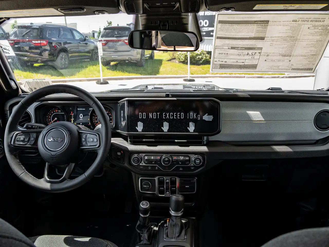 Jeep Gladiator снимка Jeep Gladiator