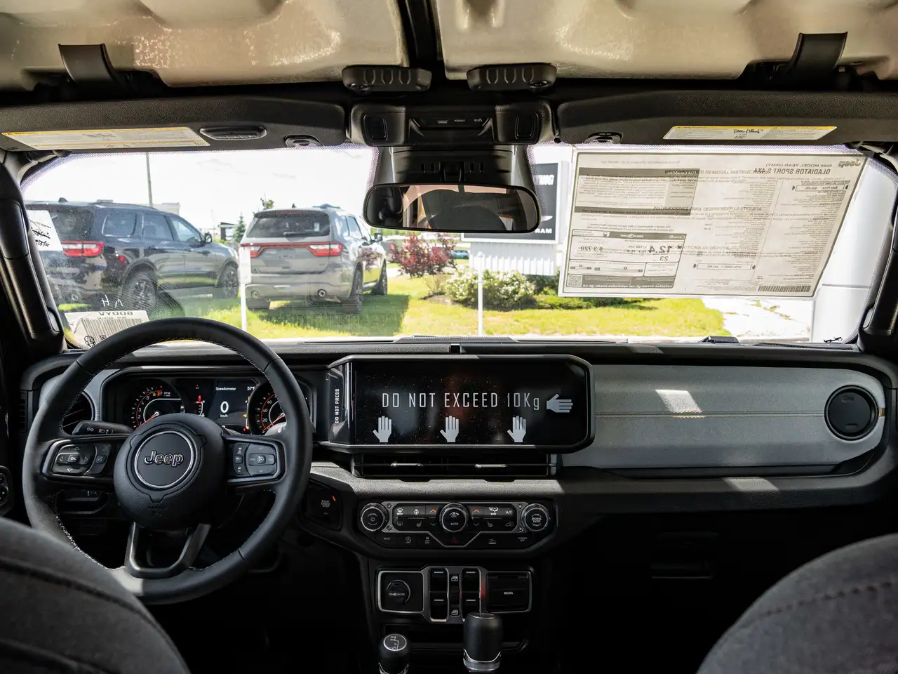 Jeep Gladiator снимка Jeep Gladiator
