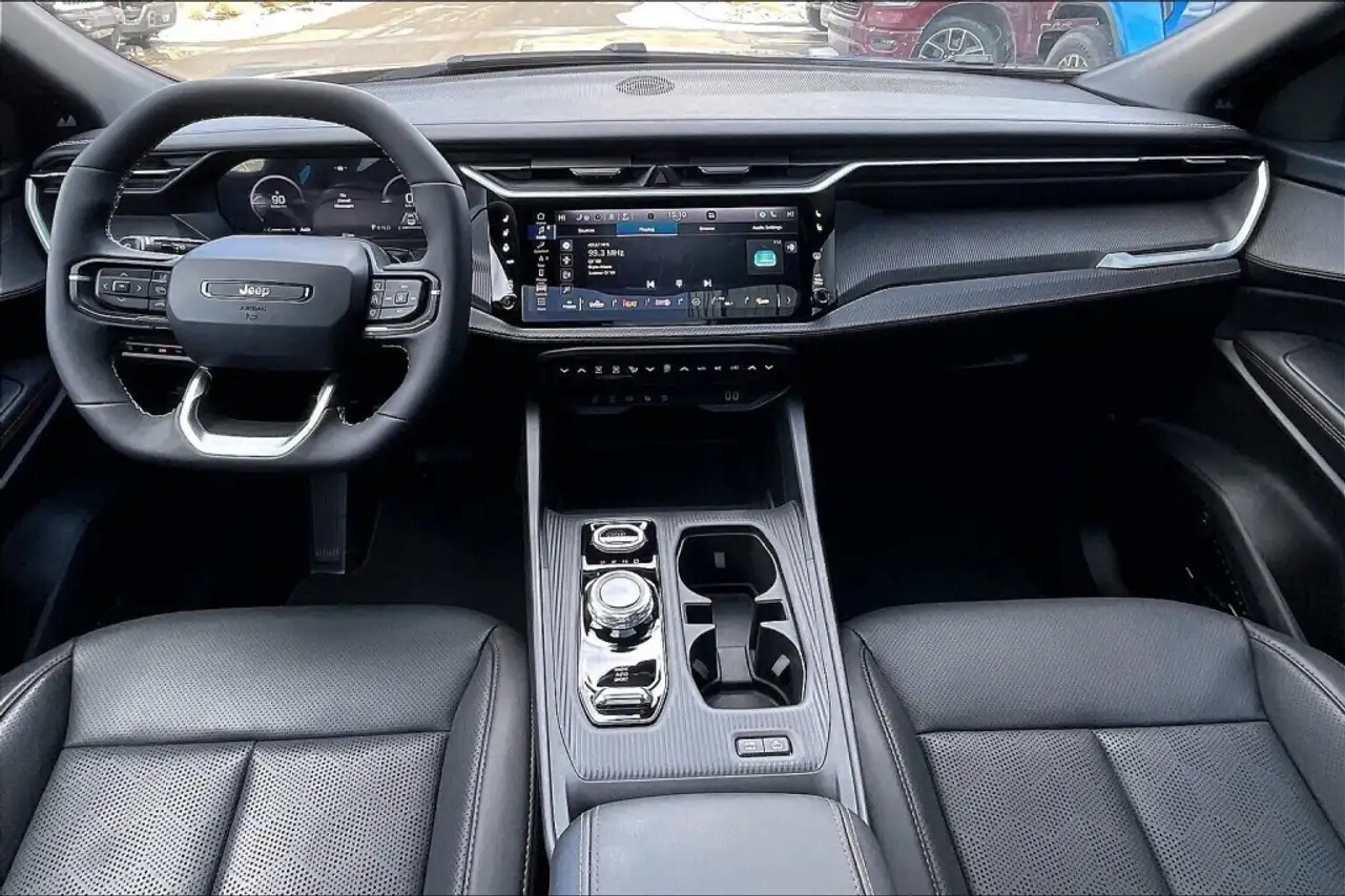Jeep Cherokee снимка Jeep Cherokee