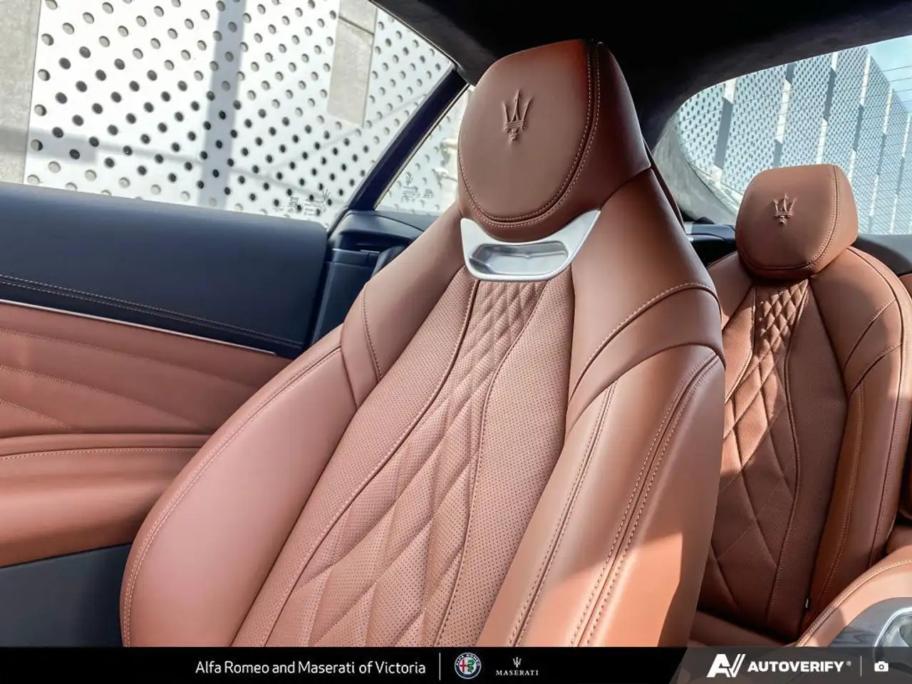 Maserati GranTurismo снимка Maserati GranTurismo