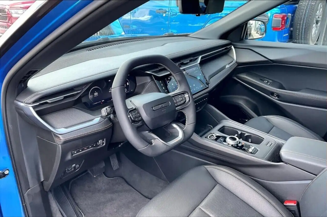 Jeep Cherokee снимка Jeep Cherokee
