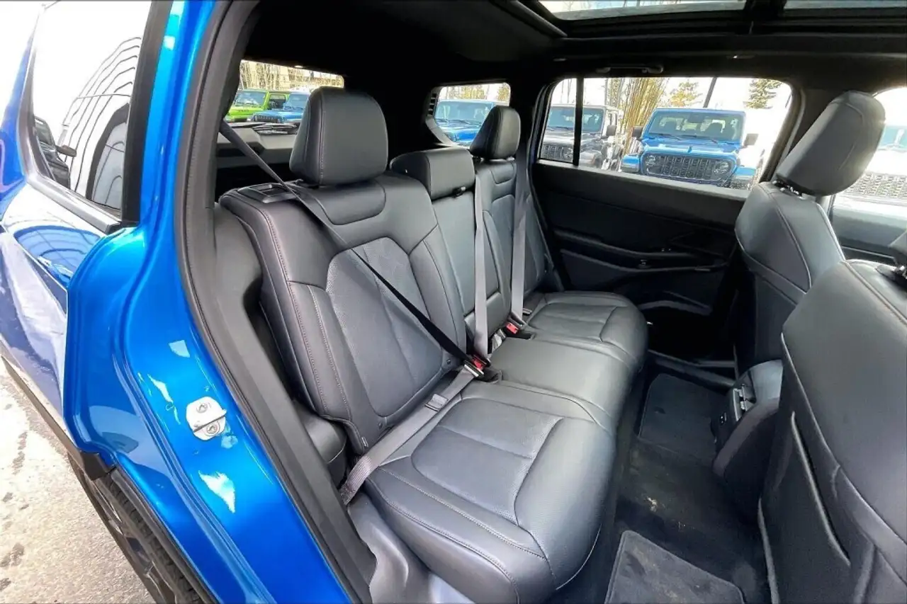 Jeep Cherokee снимка Jeep Cherokee