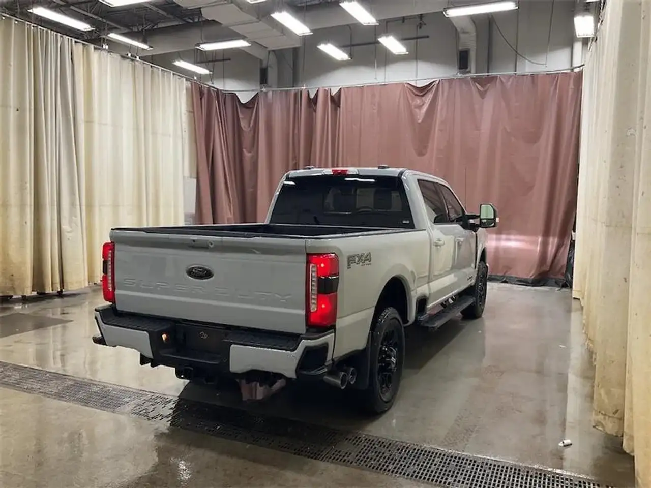 Ford F 350 снимка Ford F 350