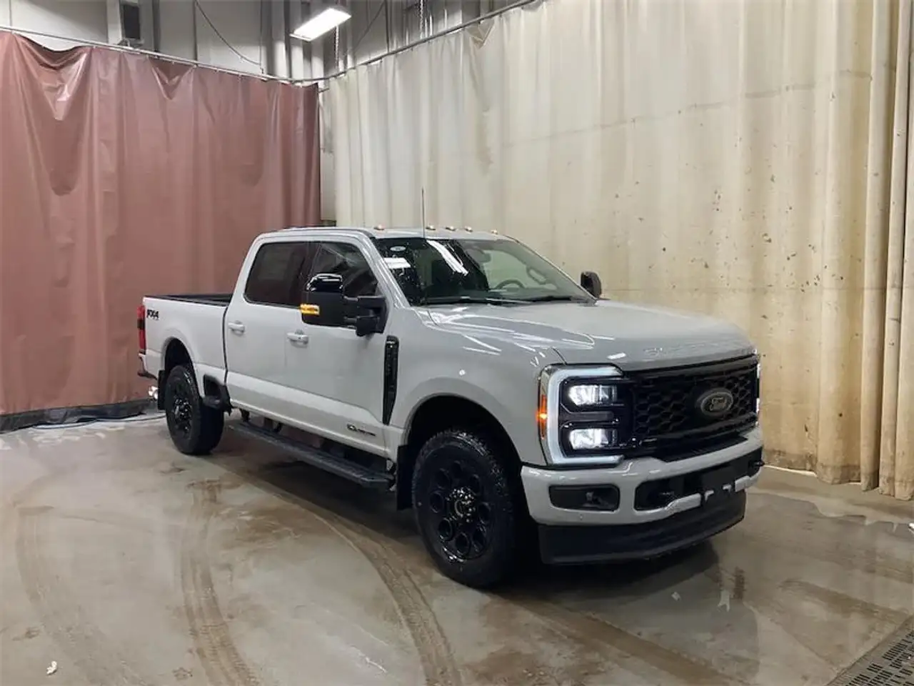 Ford F 350 снимка Ford F 350