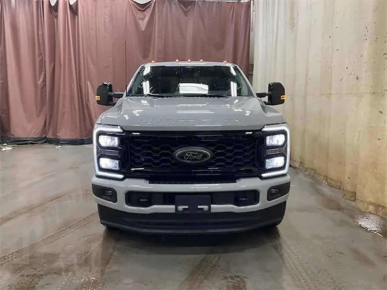 Ford F 350 снимка Ford F 350