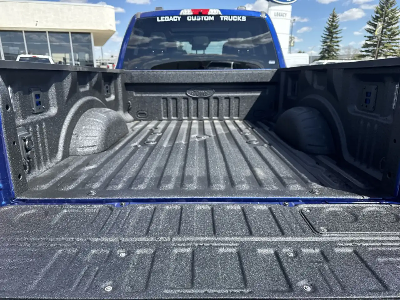 Ford F 350 снимка Ford F 350