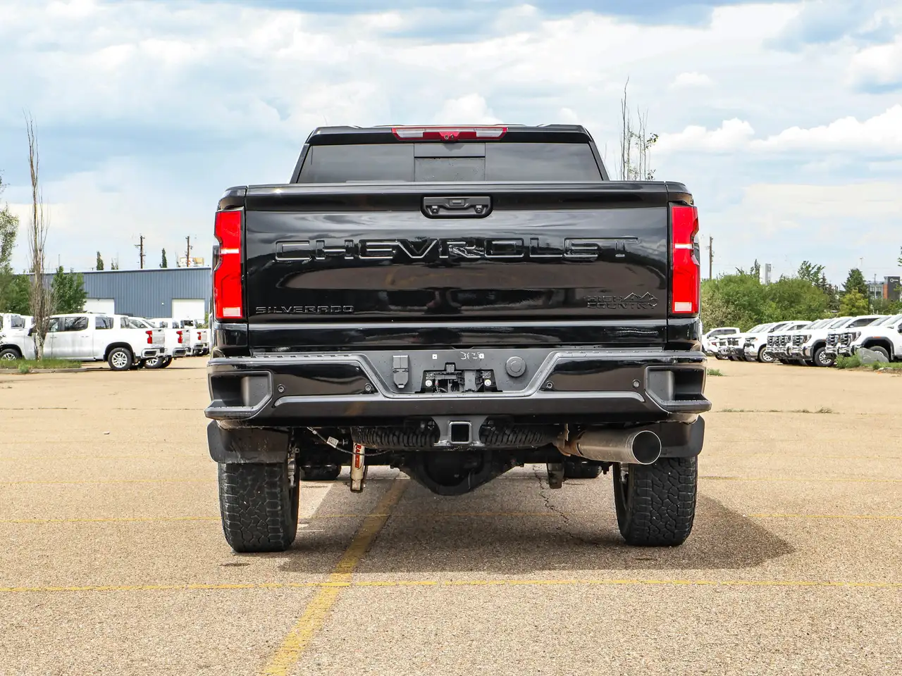 Chevrolet Silverado 3500 photo Chevrolet Silverado 3500