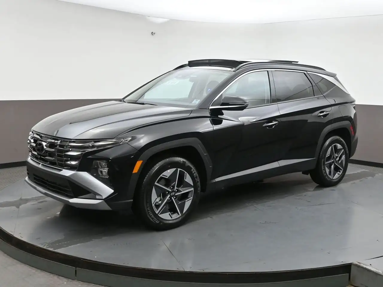 Hyundai TUCSON снимка Hyundai TUCSON