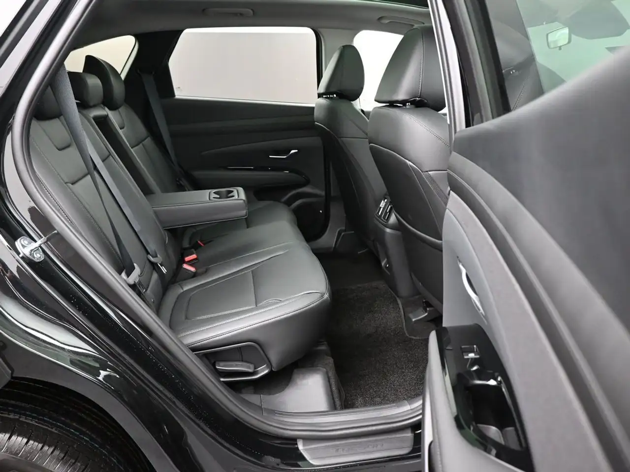 Hyundai TUCSON снимка Hyundai TUCSON