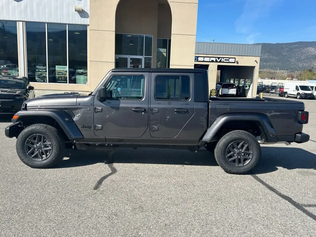 Jeep Gladiator снимка Jeep Gladiator
