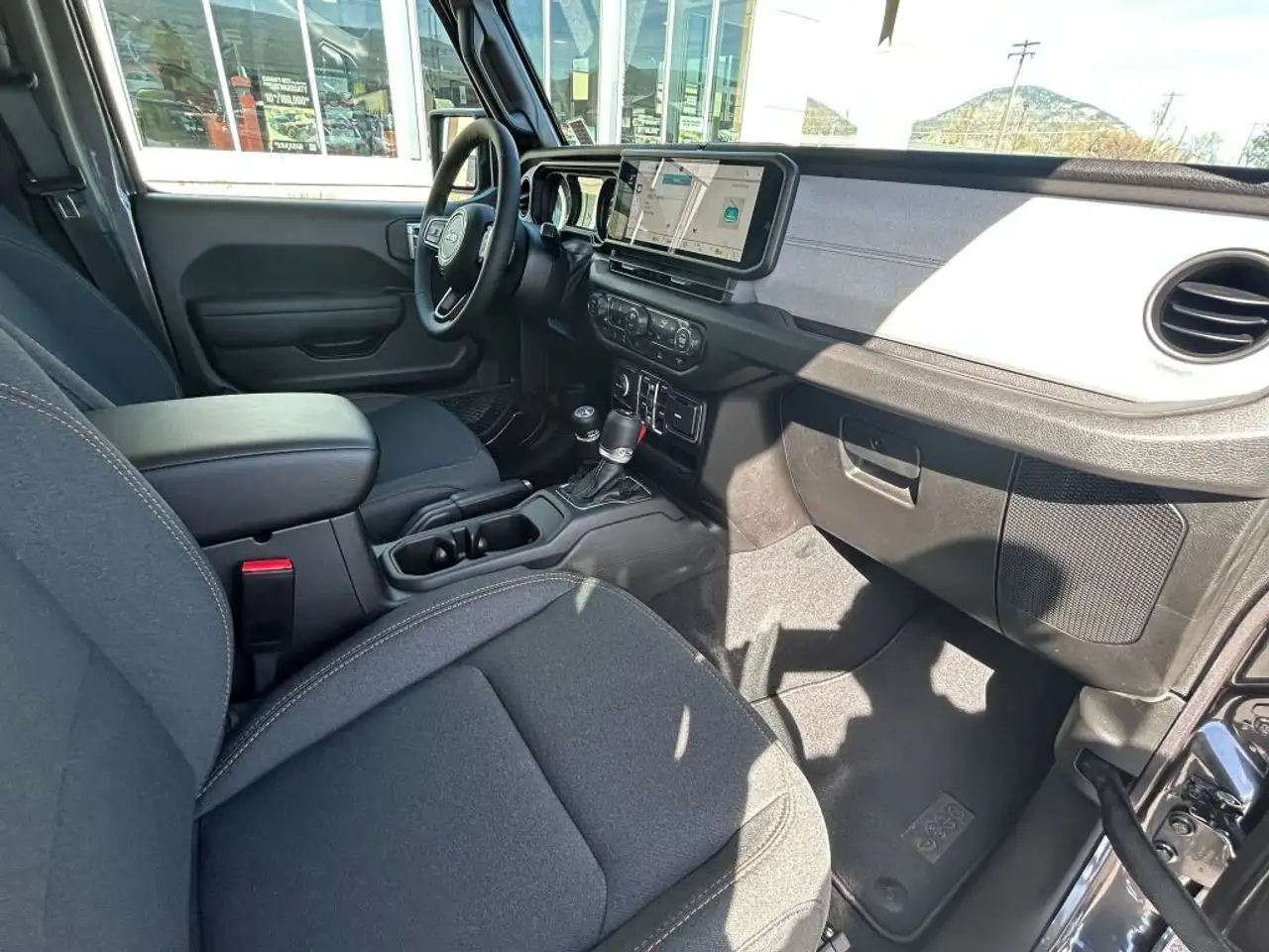 Jeep Gladiator снимка Jeep Gladiator