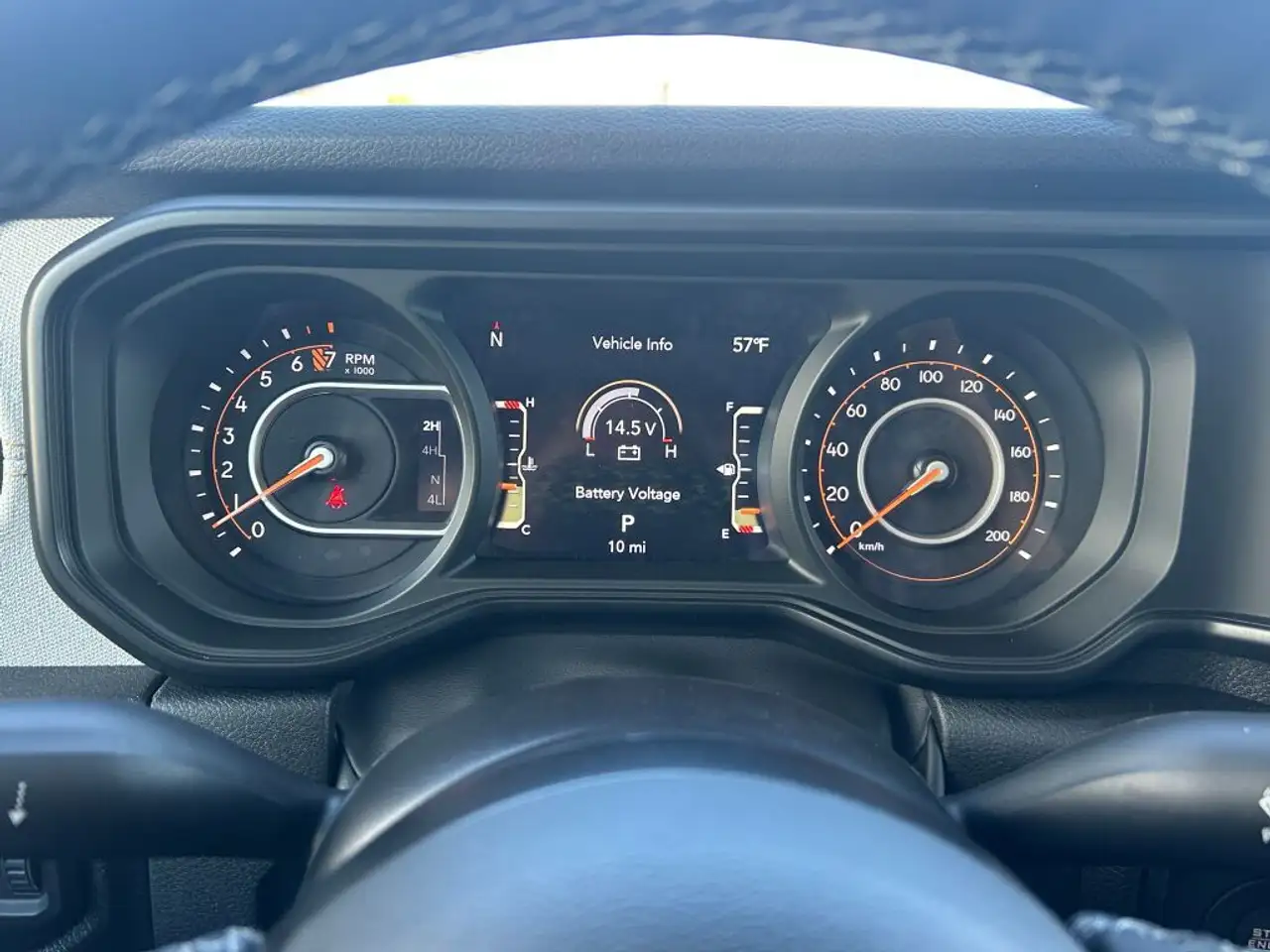 Jeep Gladiator снимка Jeep Gladiator