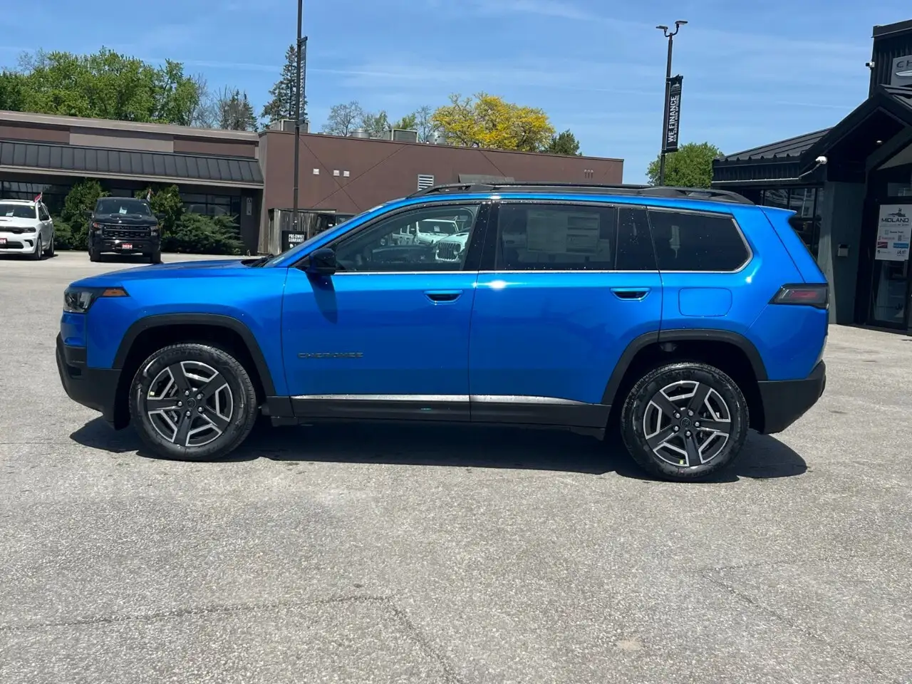 Jeep Cherokee photo Jeep Cherokee