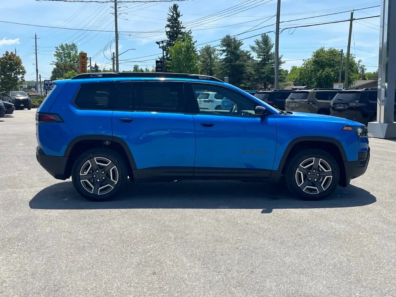 Jeep Cherokee photo Jeep Cherokee