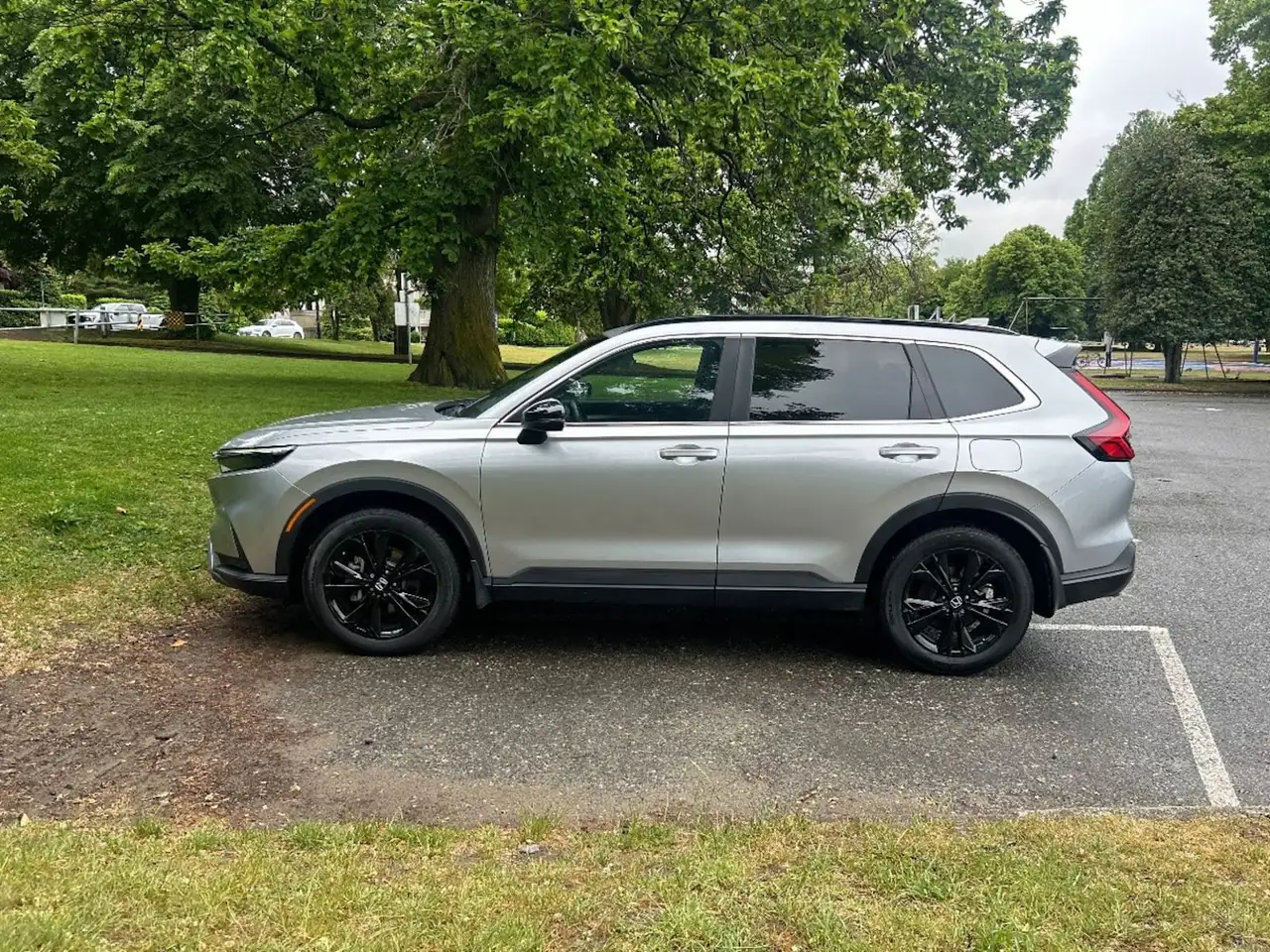 Honda CR-V photo Honda CR-V