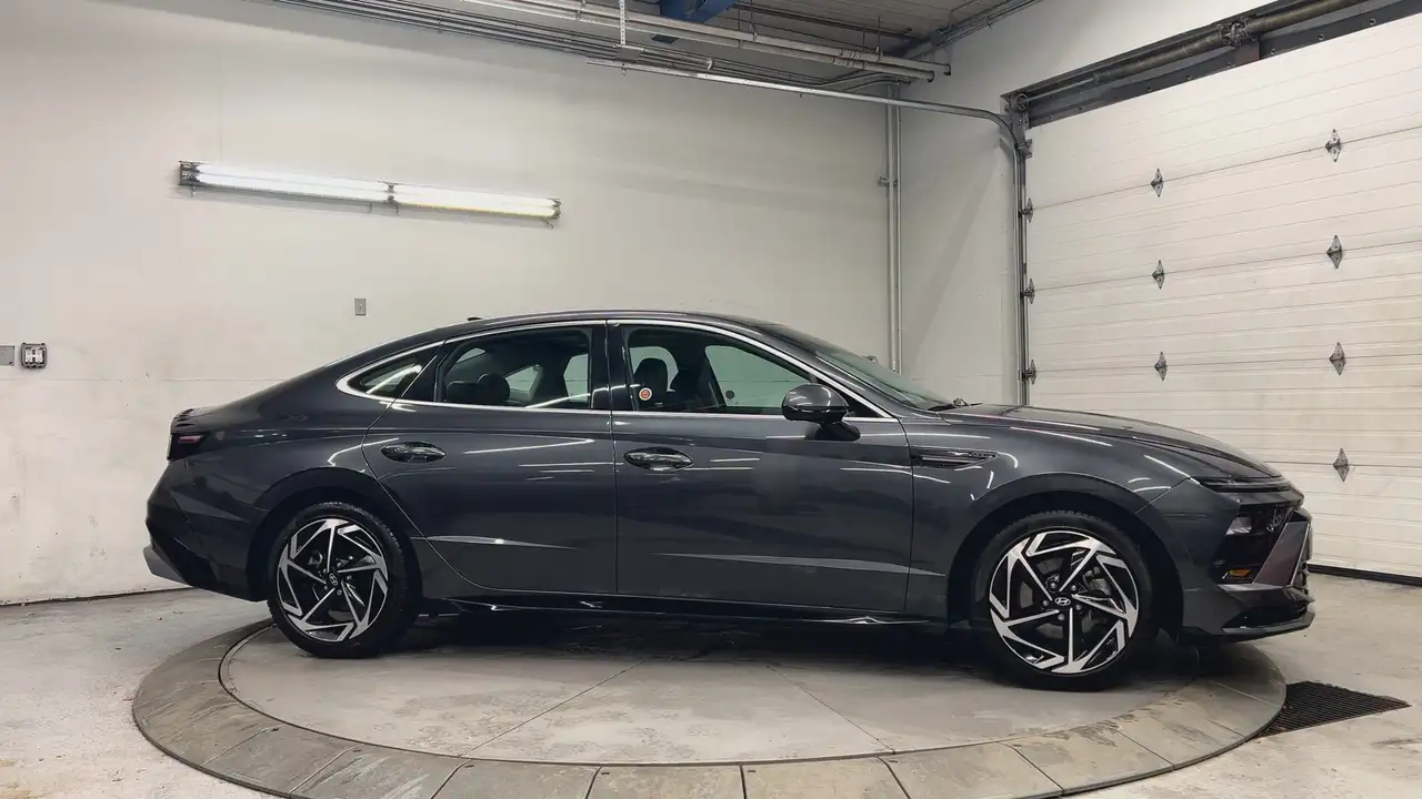 2025 Hyundai SONATA