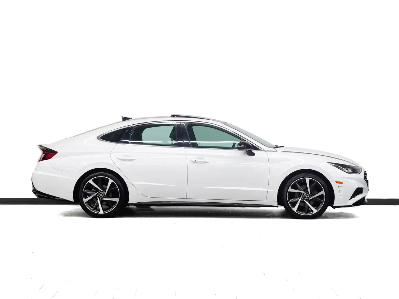 Hyundai SONATA снимка Hyundai SONATA