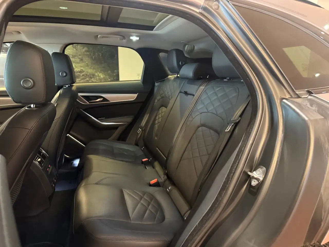 Jaguar F-Pace fotografie Jaguar F-Pace