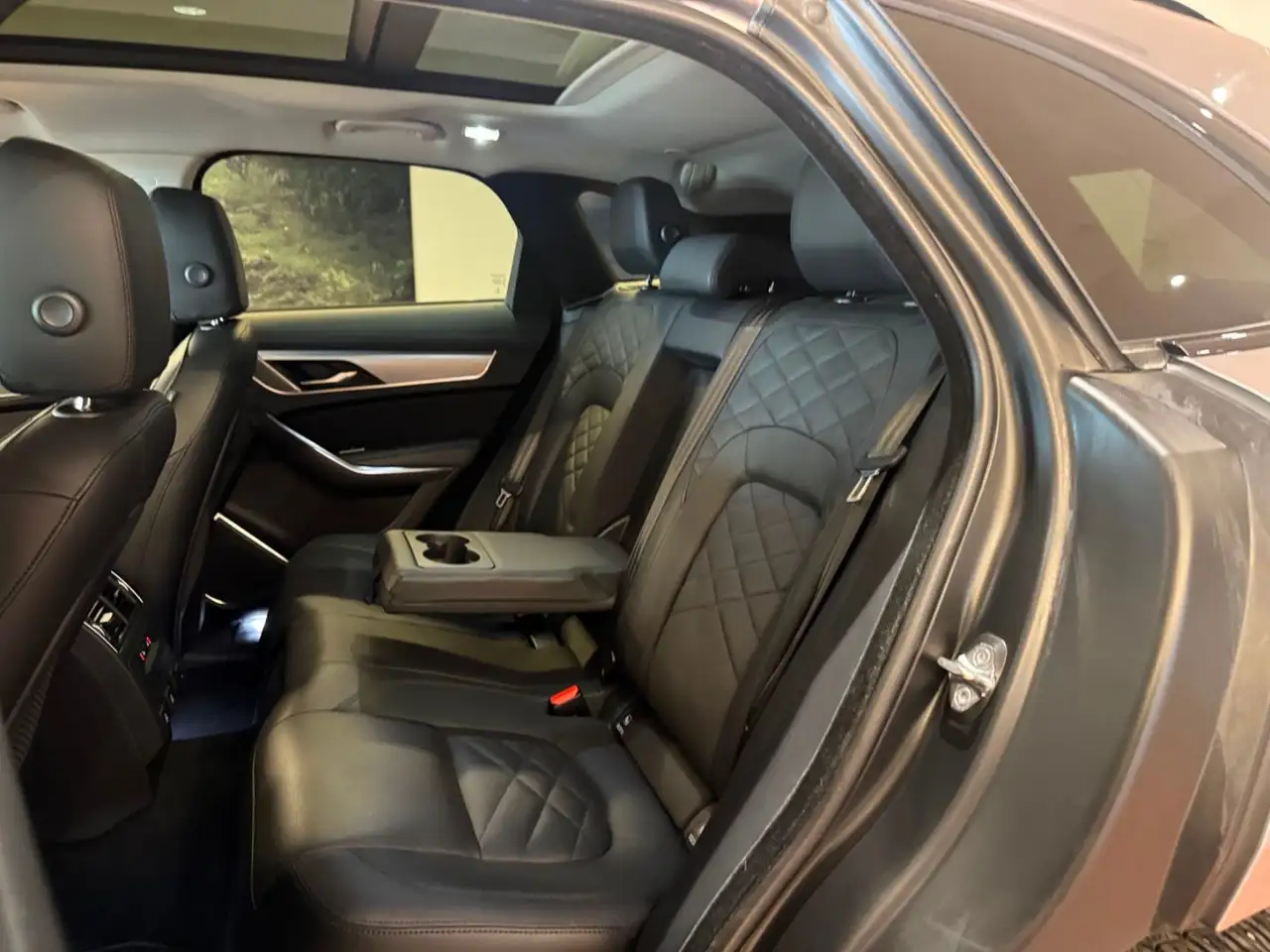Jaguar F-Pace fotografie Jaguar F-Pace