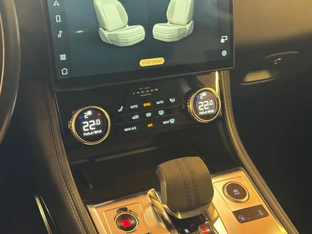 Jaguar F-Pace fotografie Jaguar F-Pace