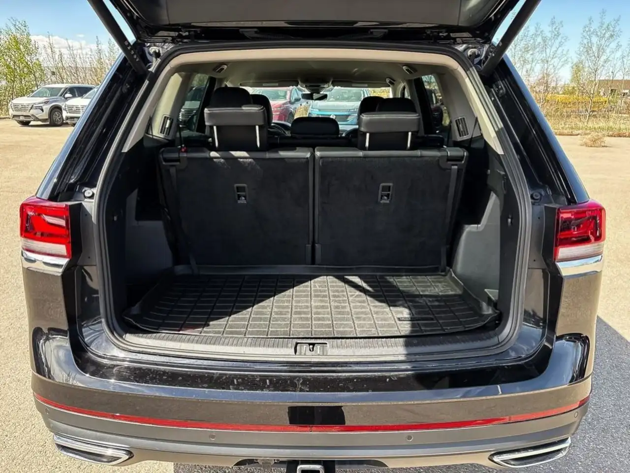 Volkswagen Atlas снимка Volkswagen Atlas