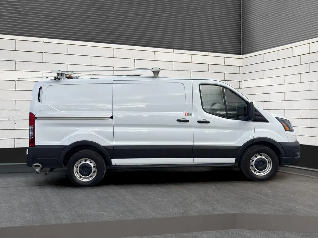 Ford Transit Cargo Van photo Ford Transit Cargo Van