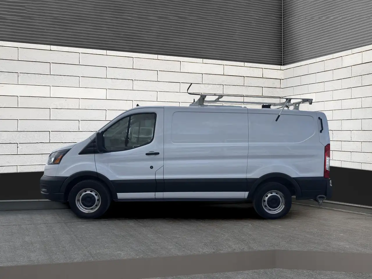 Ford Transit Cargo Van photo Ford Transit Cargo Van