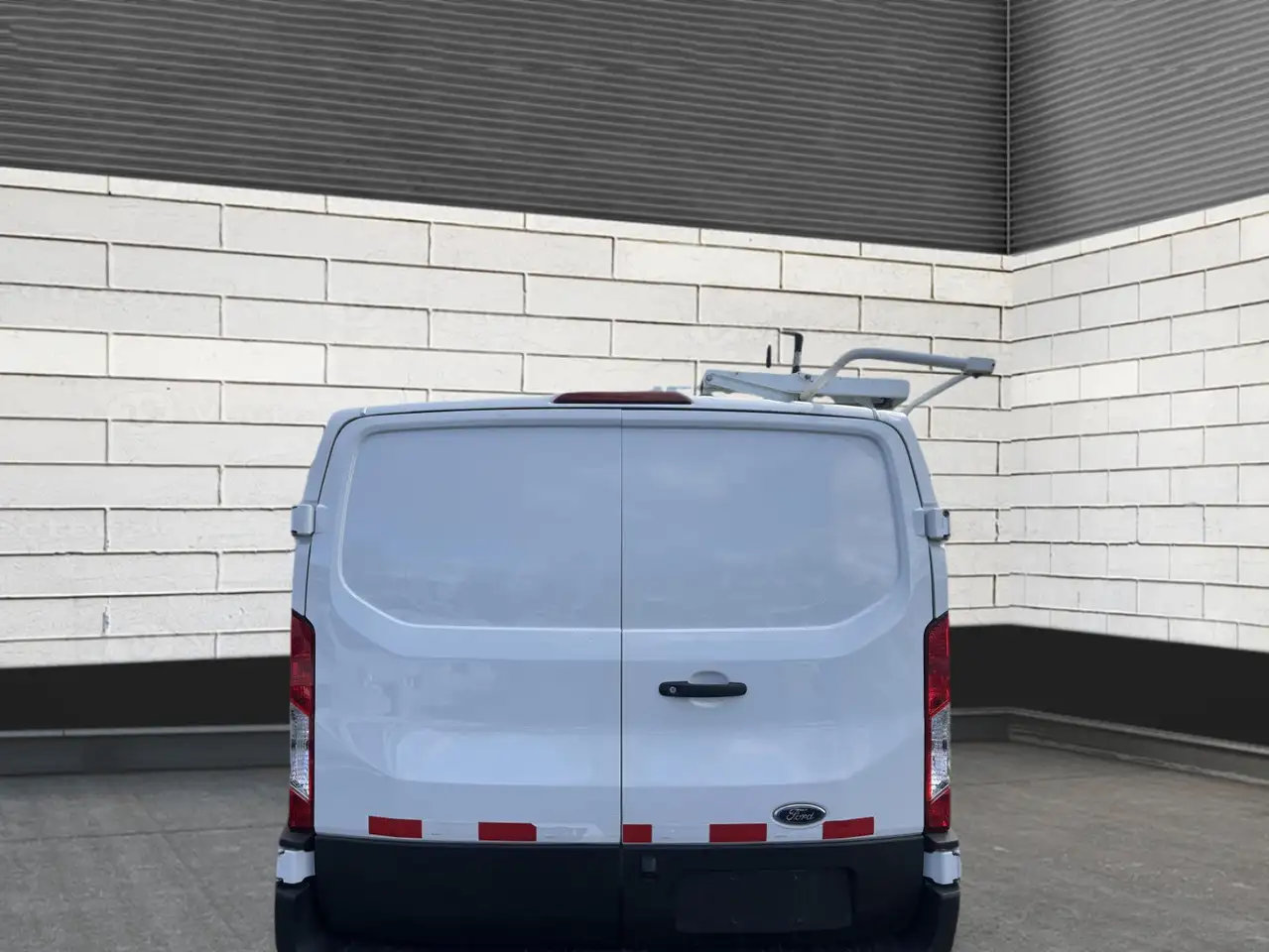 Ford Transit Cargo Van photo Ford Transit Cargo Van