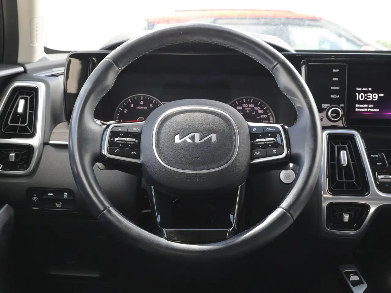 Kia Sorento снимка Kia Sorento