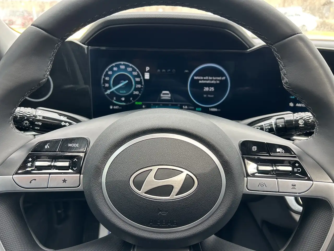 Hyundai ELANTRA fotografie Hyundai ELANTRA
