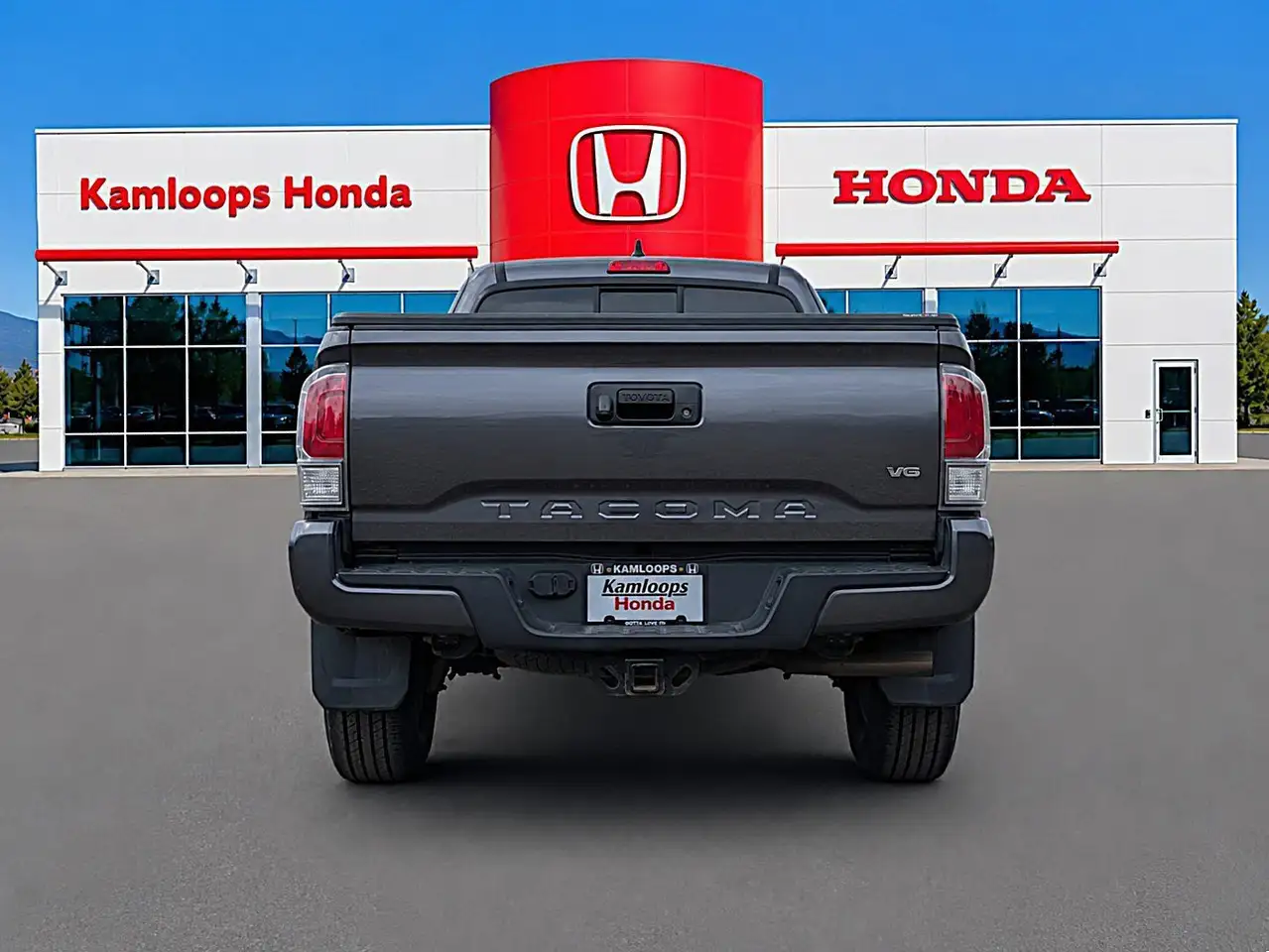 Toyota Tacoma снимка Toyota Tacoma