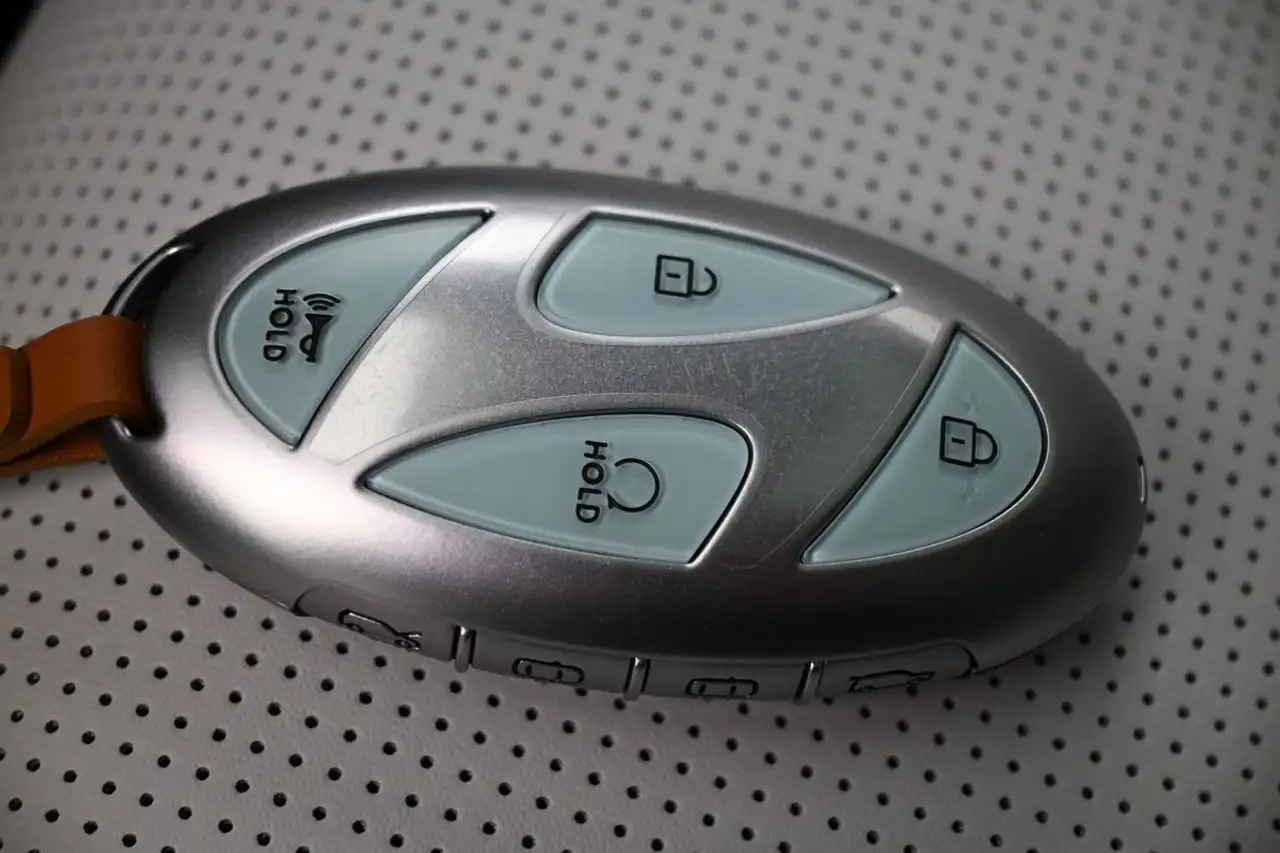 Hyundai IONIQ 9 снимка Hyundai IONIQ 9