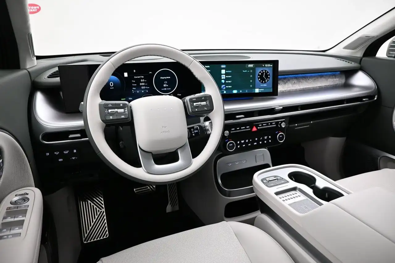 Hyundai IONIQ 9 снимка Hyundai IONIQ 9