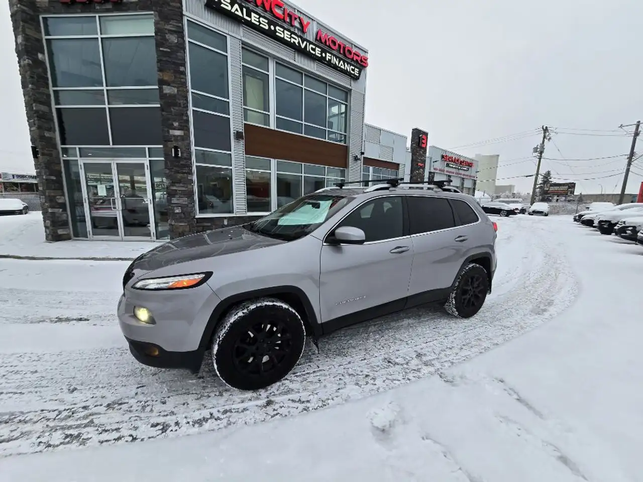 Jeep Cherokee photo Jeep Cherokee
