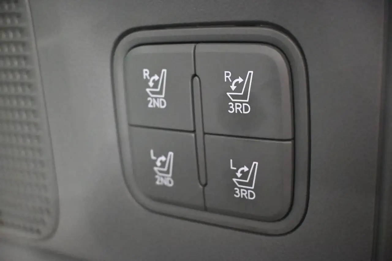 Hyundai IONIQ 9 снимка Hyundai IONIQ 9